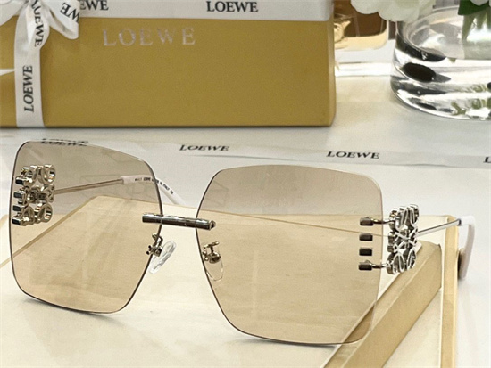 Loewe Sunglass AAA 016